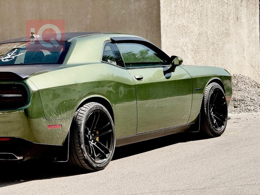 دودج تشالنجر